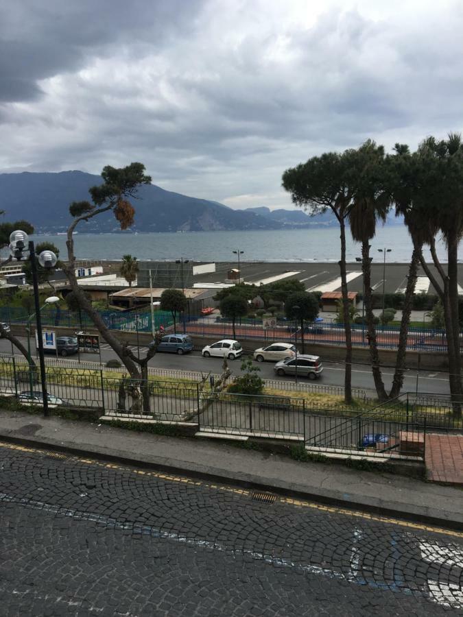 Apartamento Vient E Mare Torre Annunziata Exterior foto