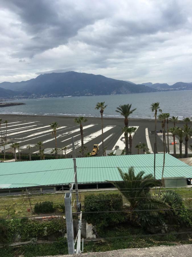 Apartamento Vient E Mare Torre Annunziata Exterior foto
